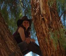 טיפלה בהתמדה והצלחה רבה בכל סוגי הכלבים במרפאת דניאל שבטבעון. טיפלה בהתמדה והצלחה רבה בכל סוגי הכלבים במרפאת דניאל שבטבעון.